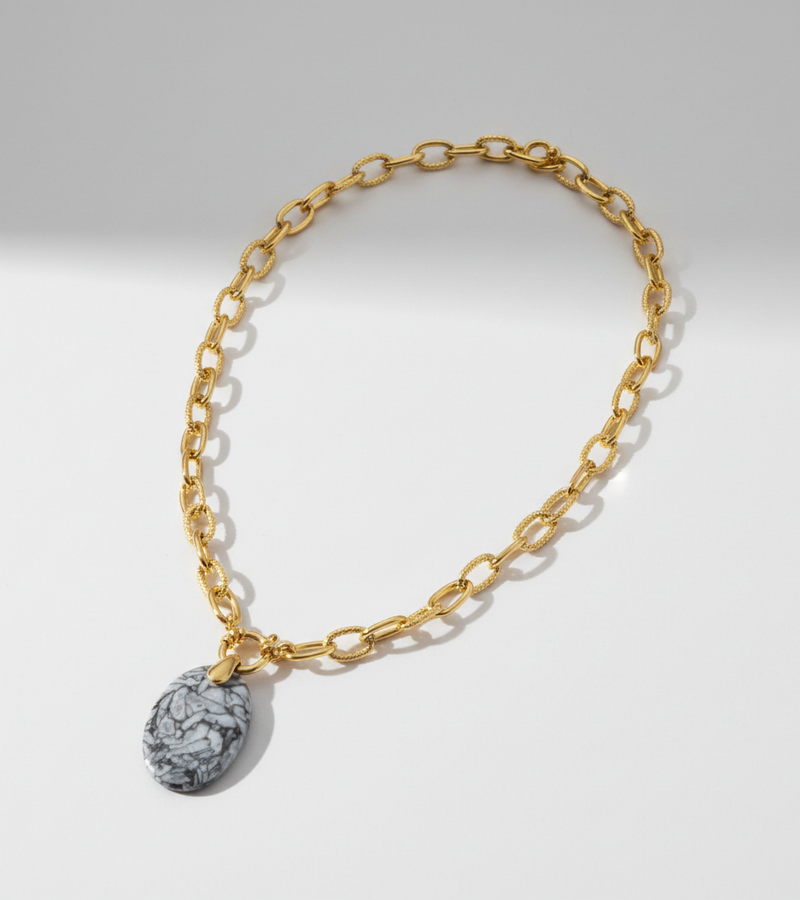 Collier strié doré & Pinolite