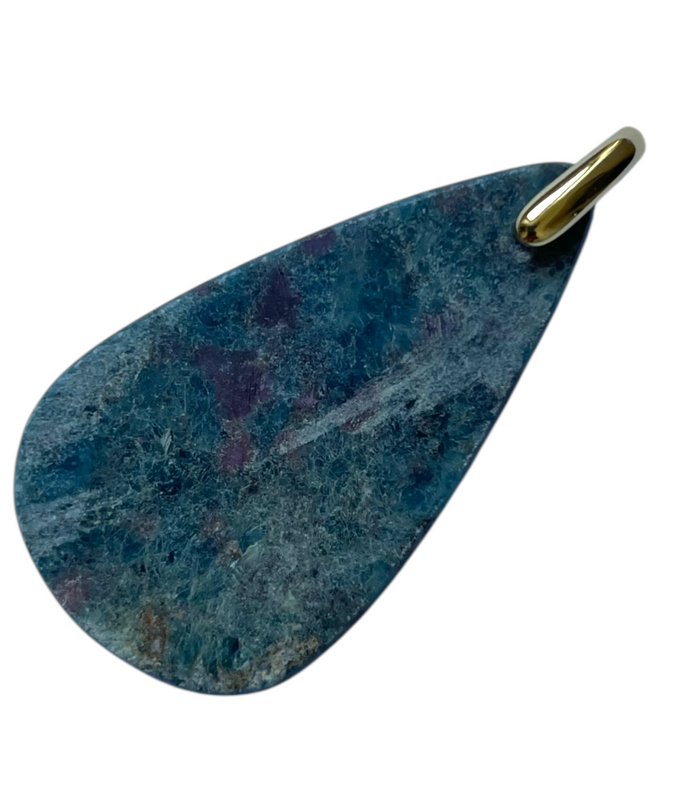 Pendentif Rubis sur cyanite