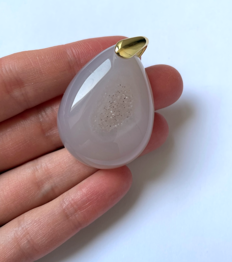 Pendentif Agate Botswana avec inclusion de Quartz