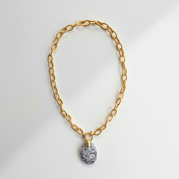 Collier strié doré & Pinolite